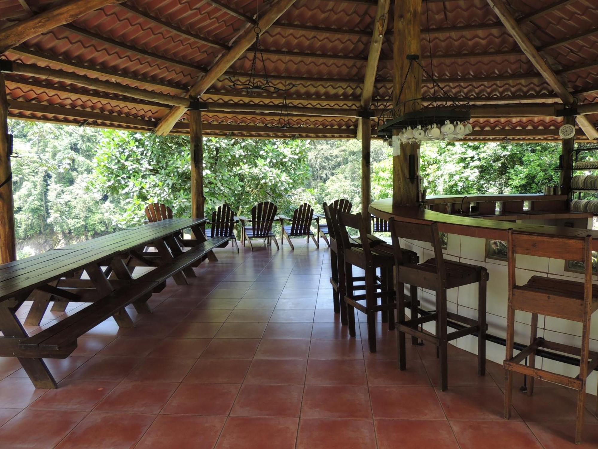 Pacuare River Lodge Bajo Tigre Luaran gambar