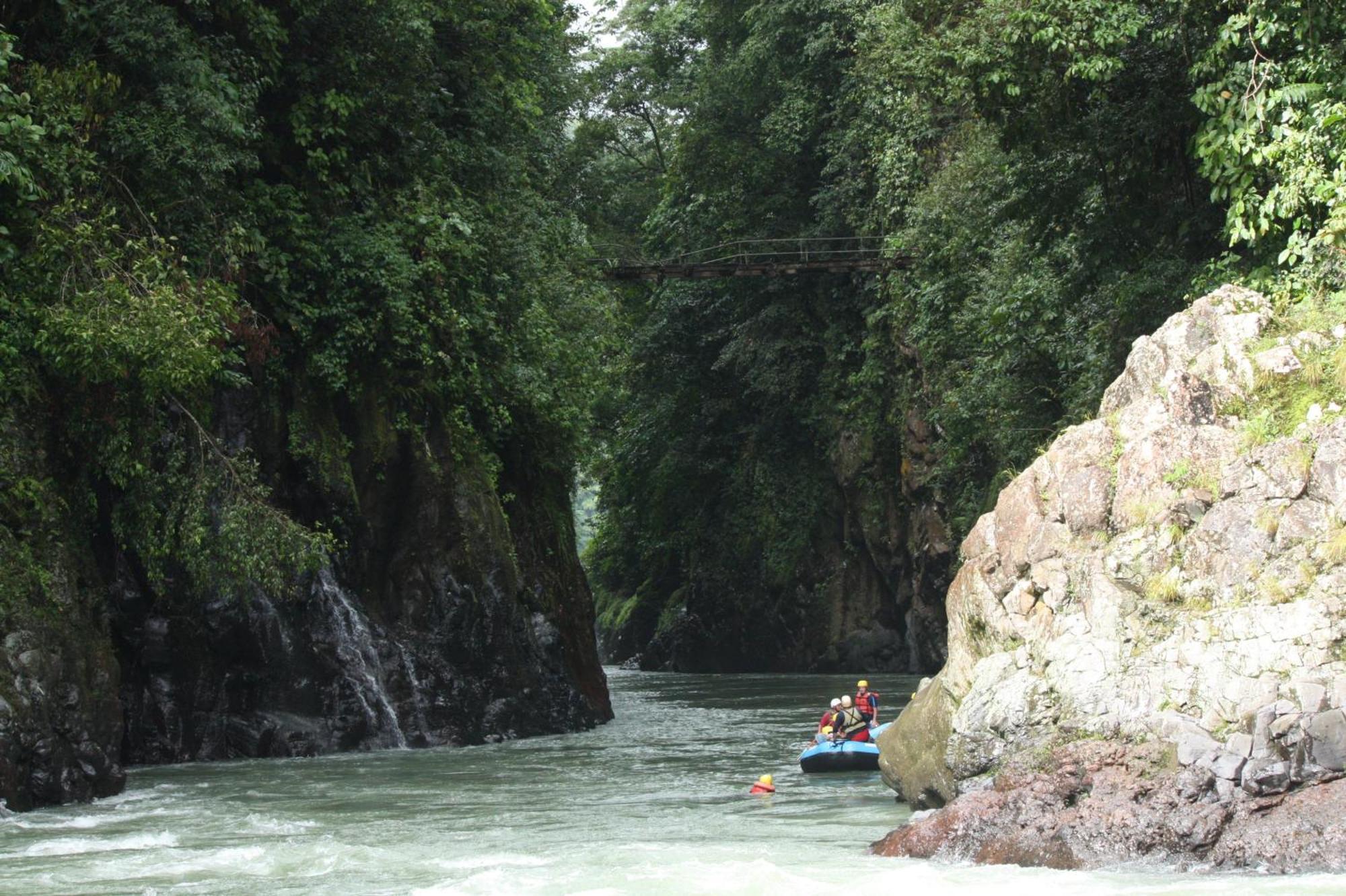 Pacuare River Lodge Bajo Tigre Luaran gambar